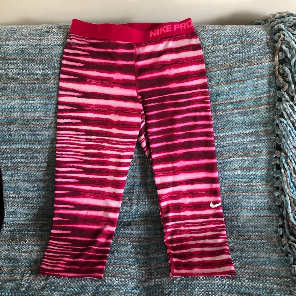 Nike Pro Crop Leggings